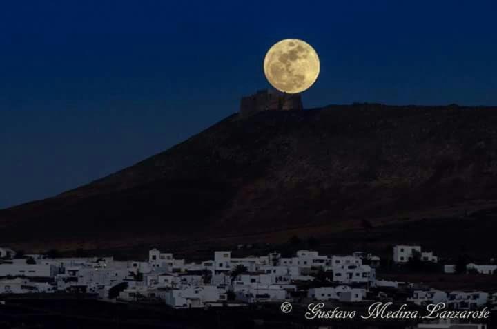 Home From Home 2 Teguise  Extérieur photo